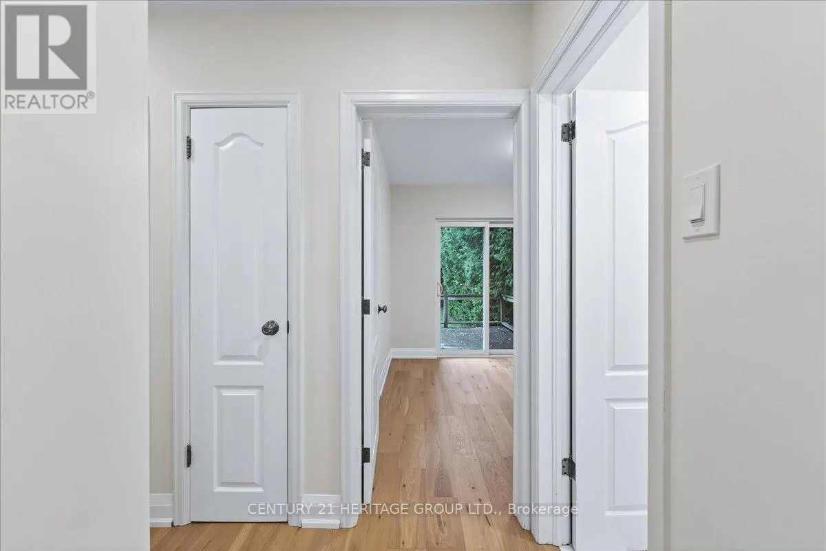 UPPER - 39 REINER ROAD
