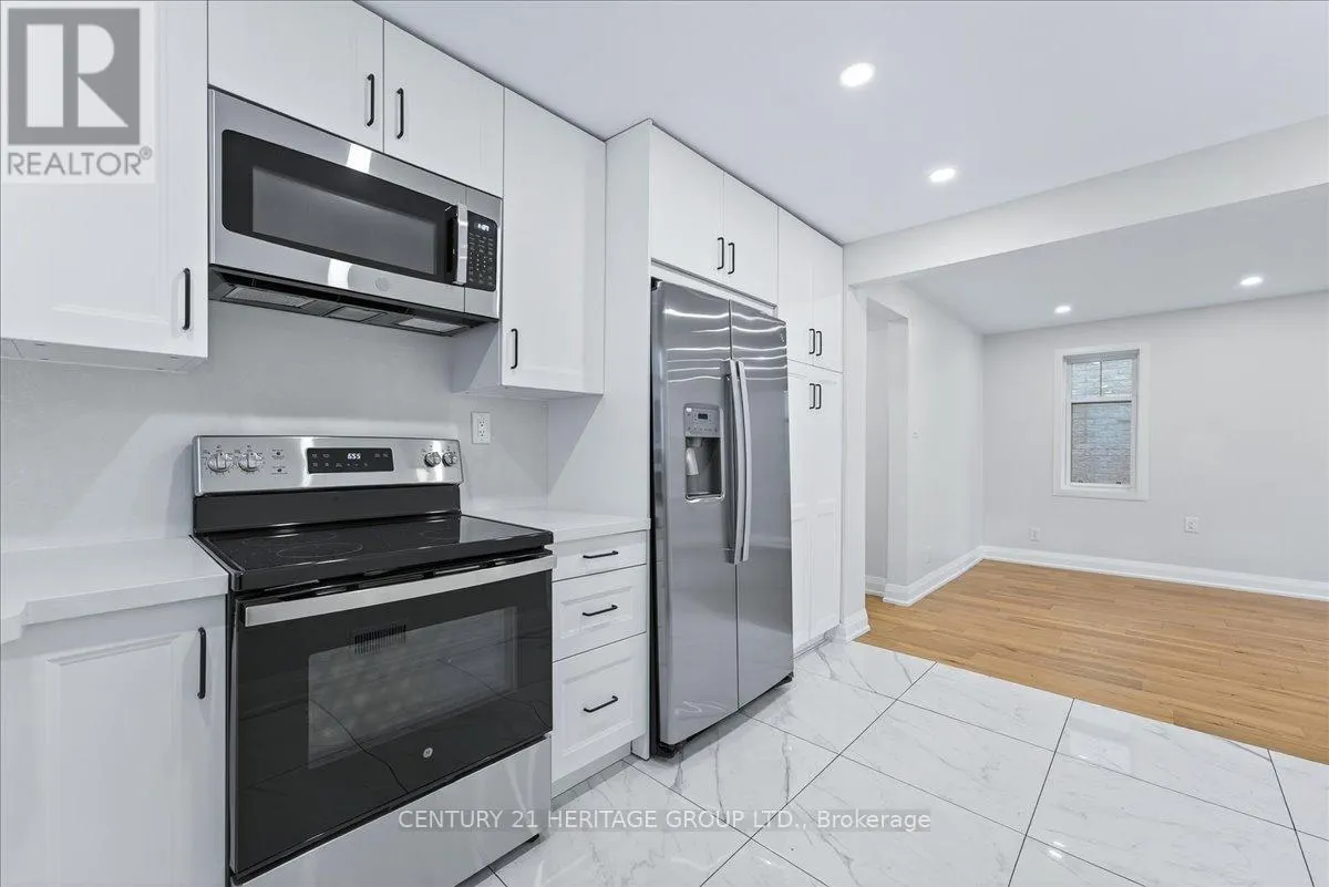 UPPER - 39 REINER ROAD