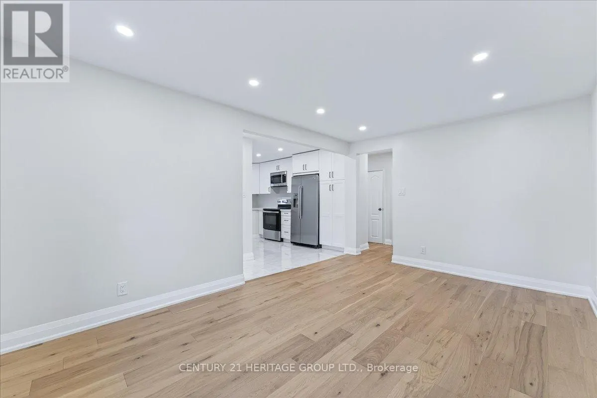 UPPER - 39 REINER ROAD