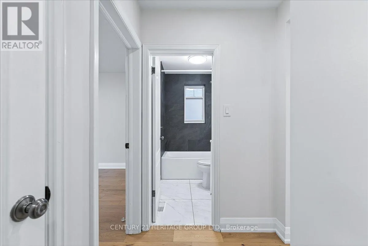 UPPER - 39 REINER ROAD