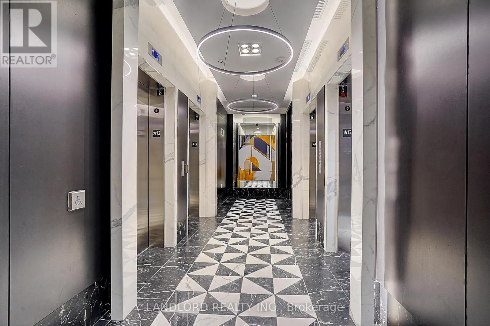 676 W - 135 LOWER SHERBOURNE STREET