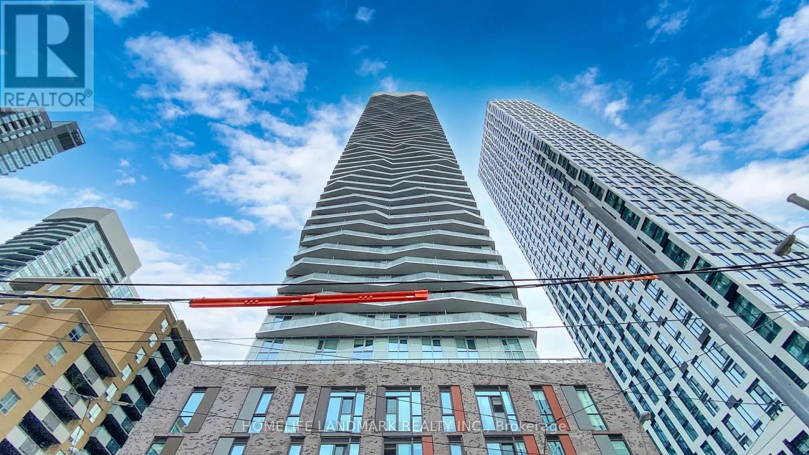 PH04 - 100 DALHOUSIE STREET
