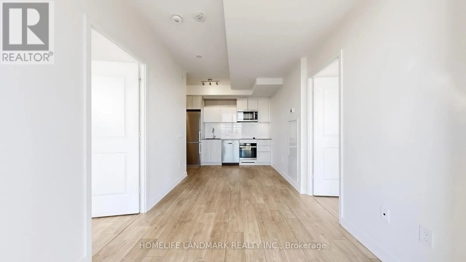 PH04 - 100 DALHOUSIE STREET