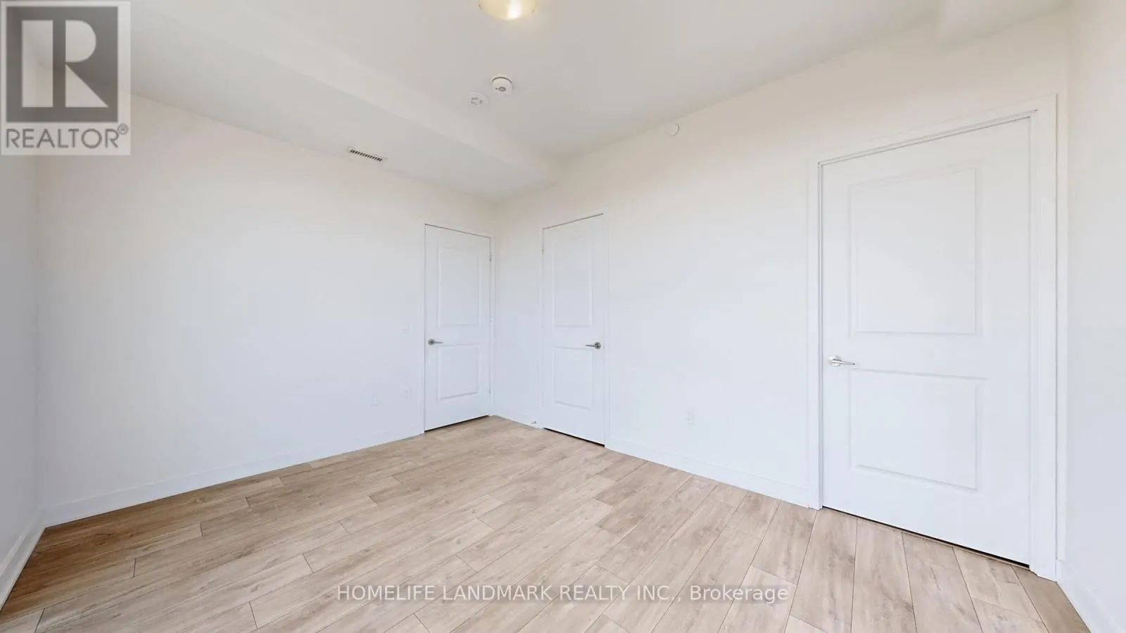PH04 - 100 DALHOUSIE STREET