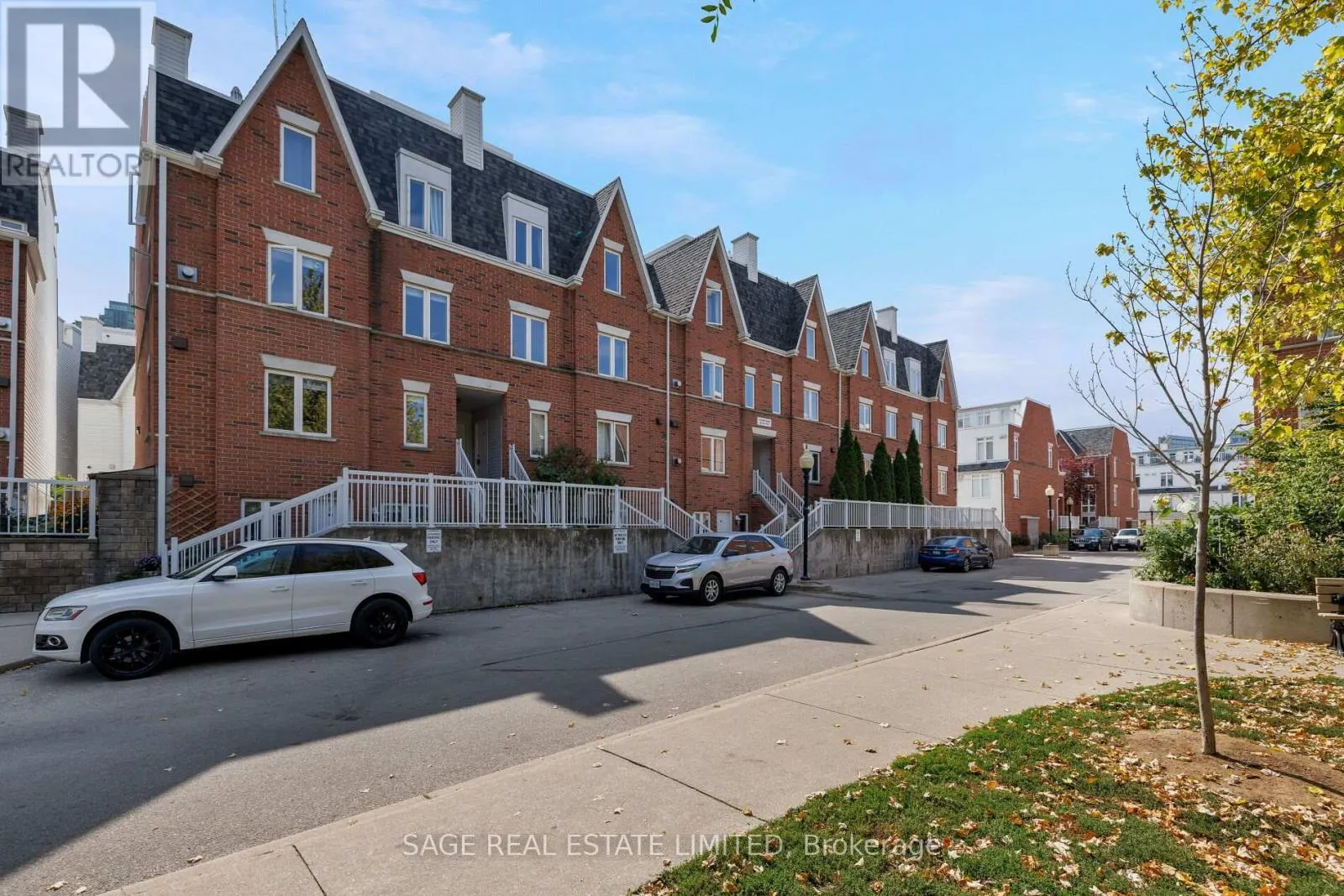 811 - 12 SUDBURY STREET