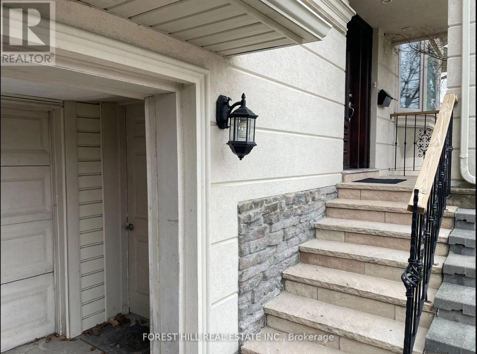144 NEWTON DRIVE