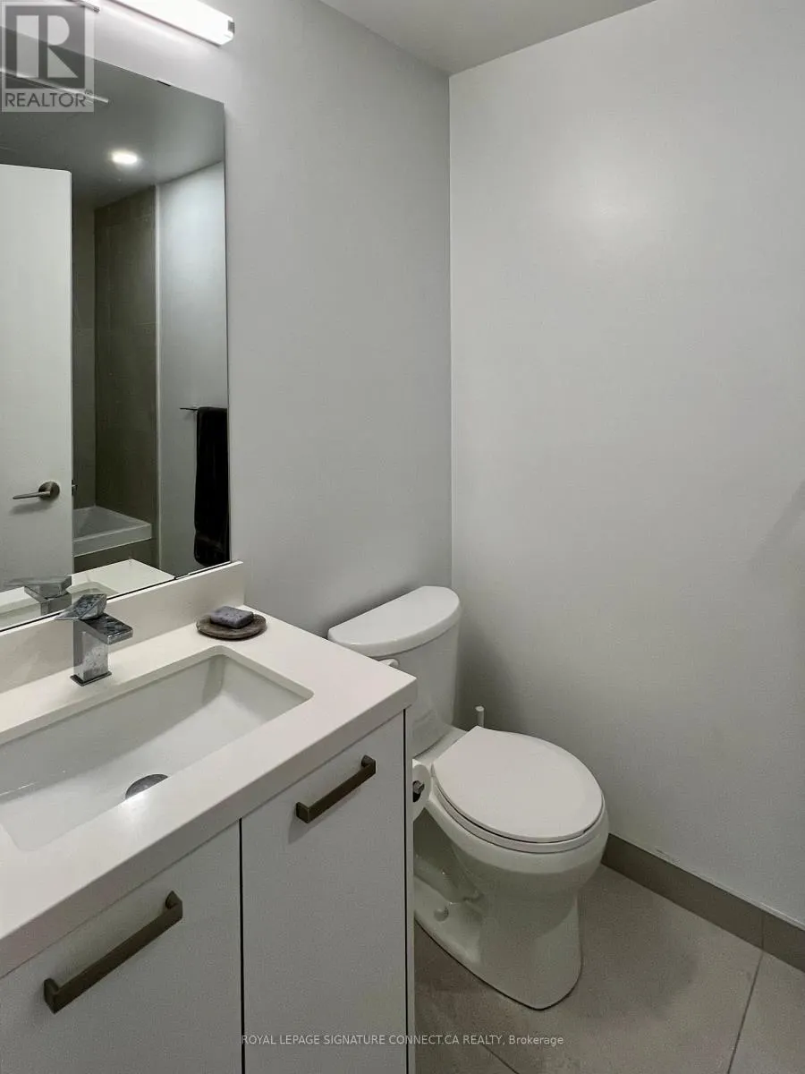 1006 - 458 RICHMOND STREET W