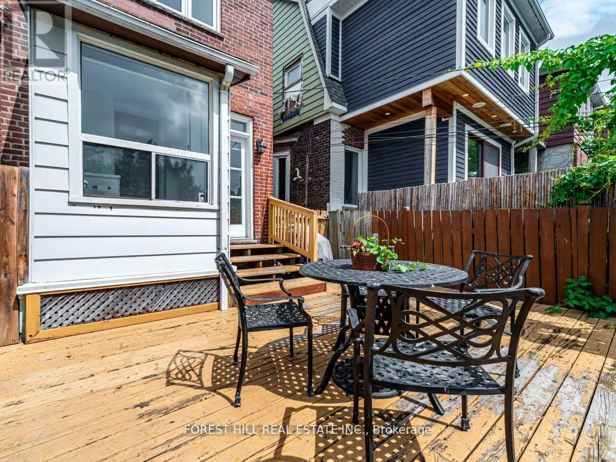 256 BEATRICE STREET