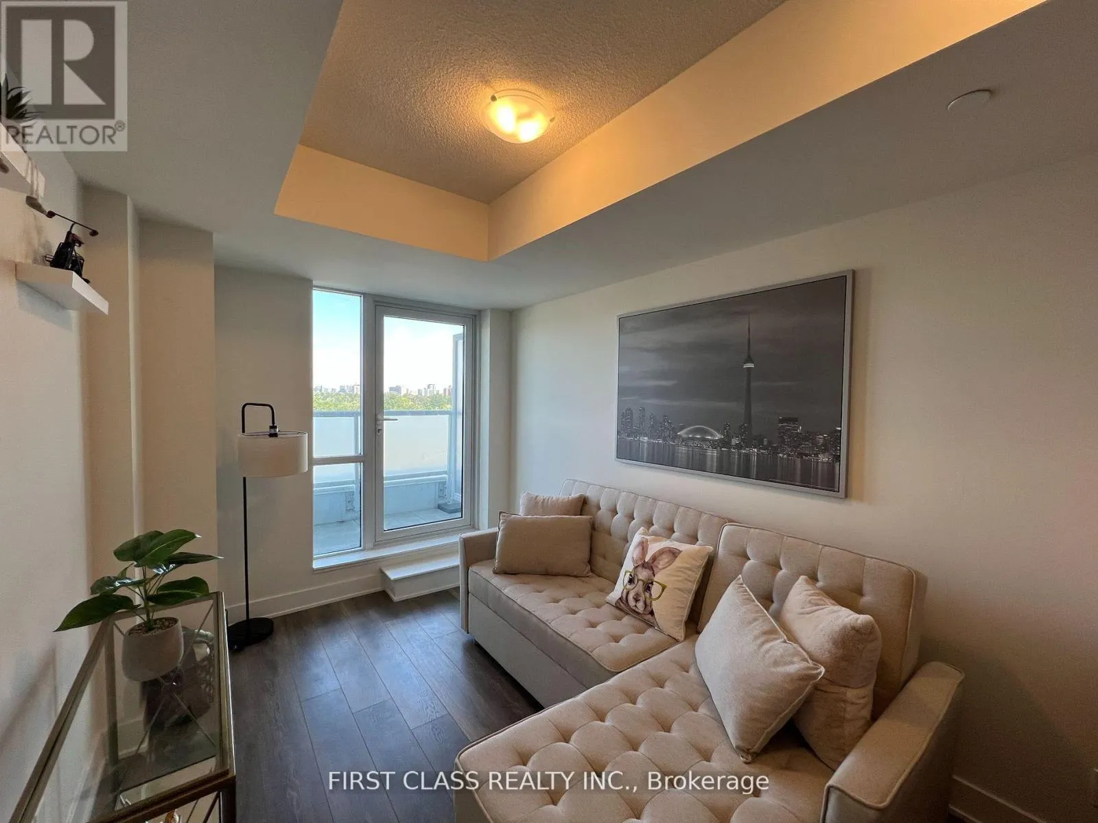 621 - 188 FAIRVIEW MALL DRIVE