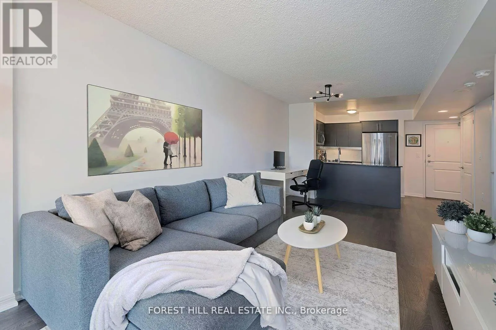 303 - 125 WESTERN BATTERY ROAD