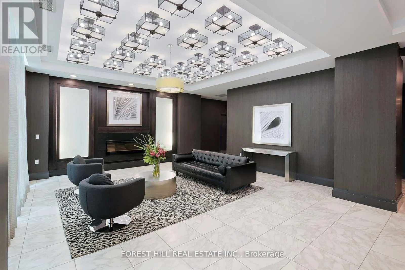 303 - 125 WESTERN BATTERY ROAD