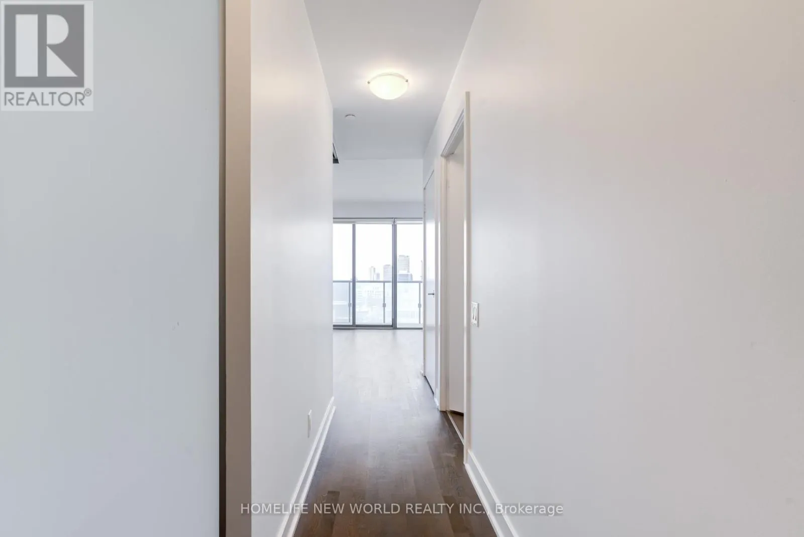 1805 - 1815 YONGE STREET