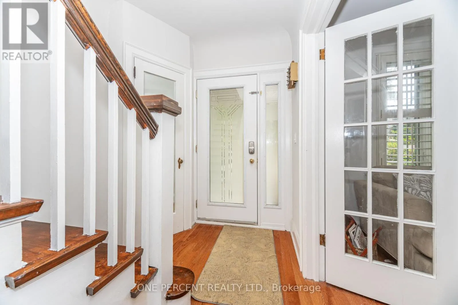 226 BROADWAY AVENUE