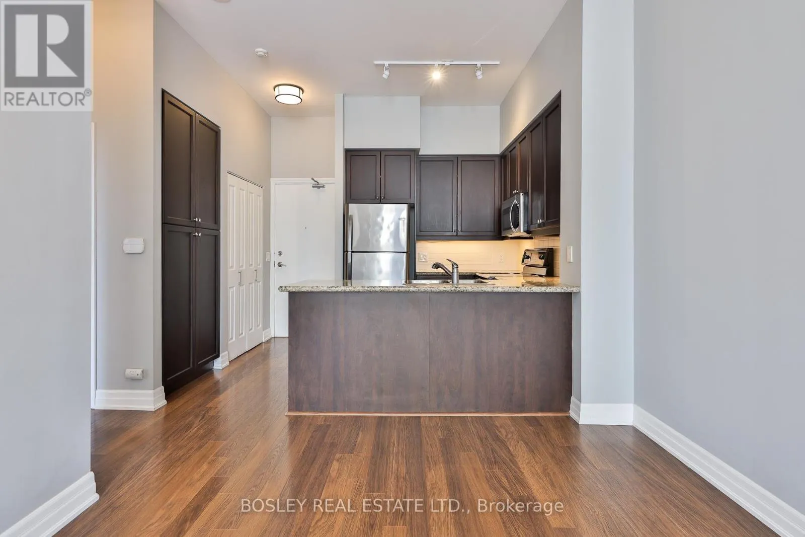 201 - 500 ST CLAIR AVENUE W