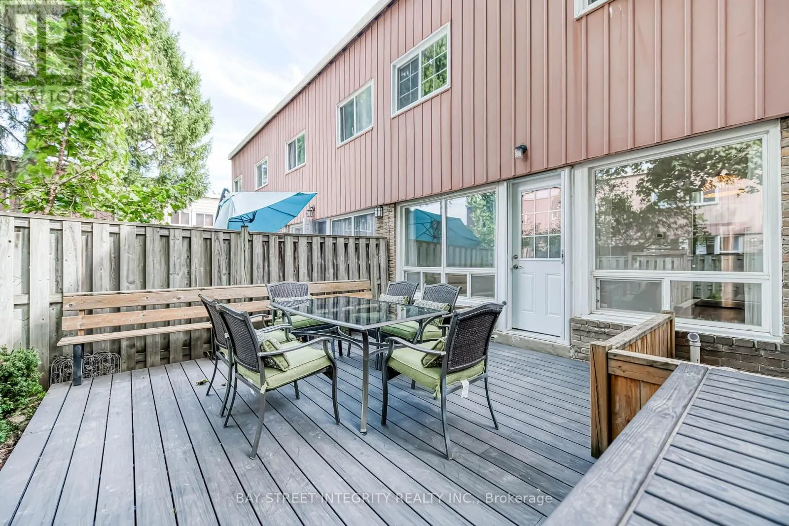 72 ELSA VINE WAY