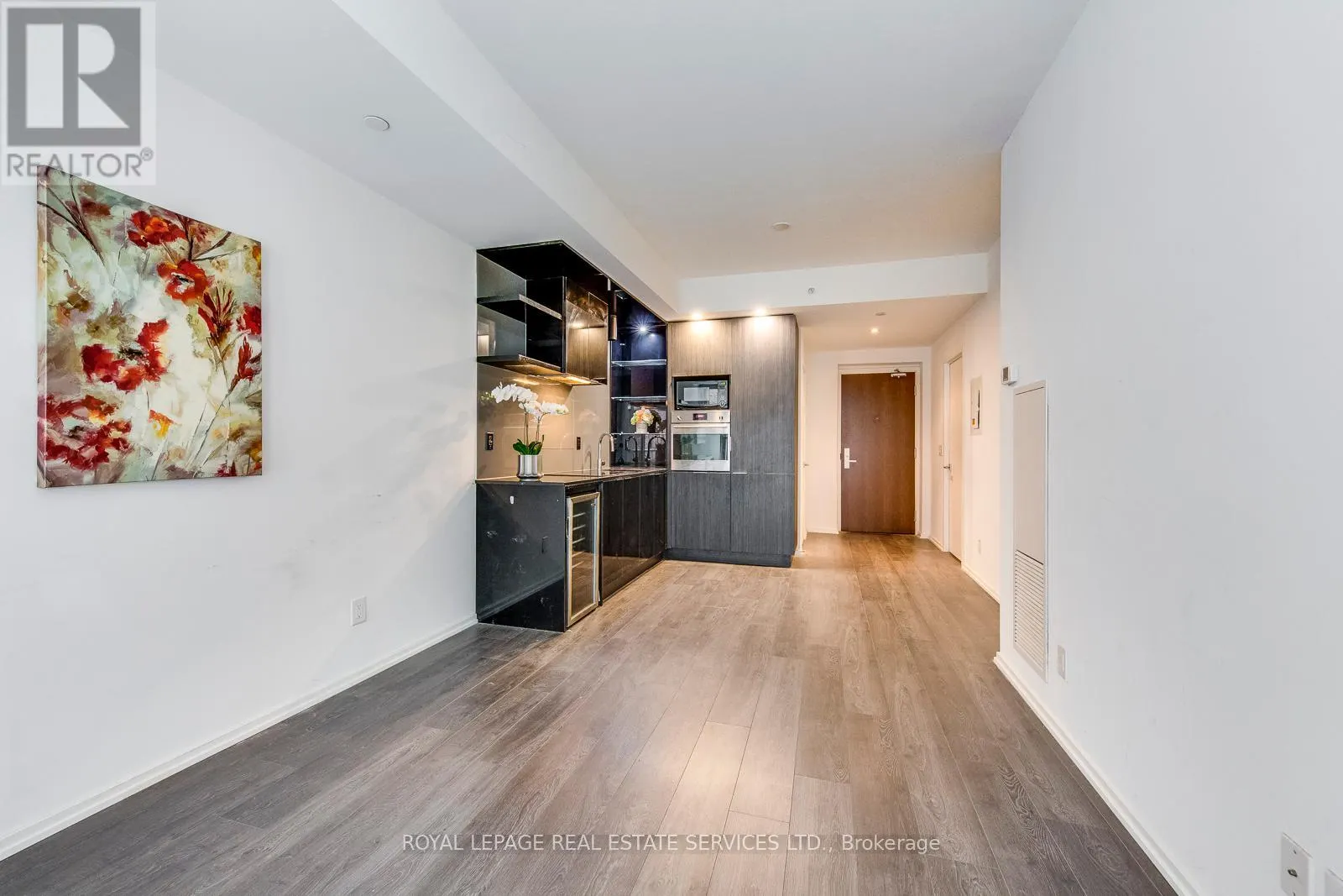 1508 - 70 TEMPERANCE STREET