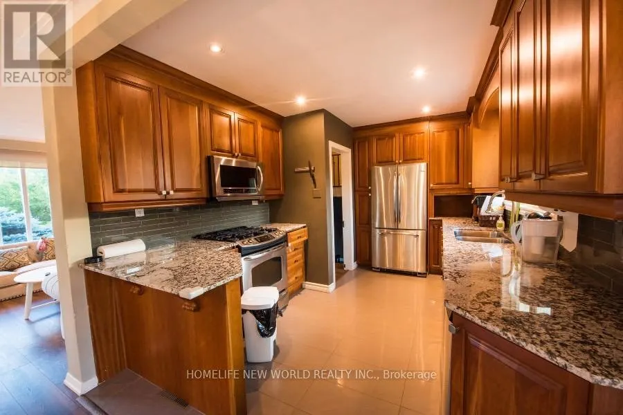 1-BEDROOM FACING BACKYARD - 30 CASTLEGROVE BOULEVARD