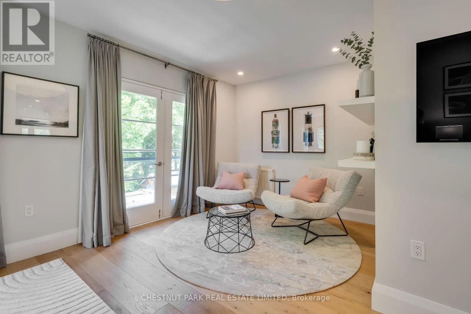 16 INGLEWOOD DRIVE