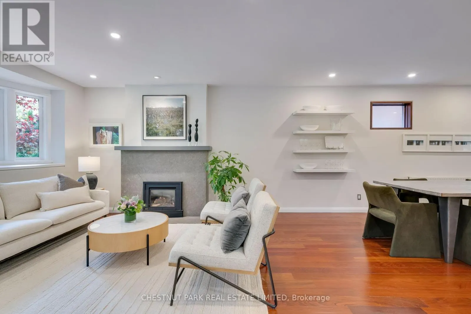 16 INGLEWOOD DRIVE