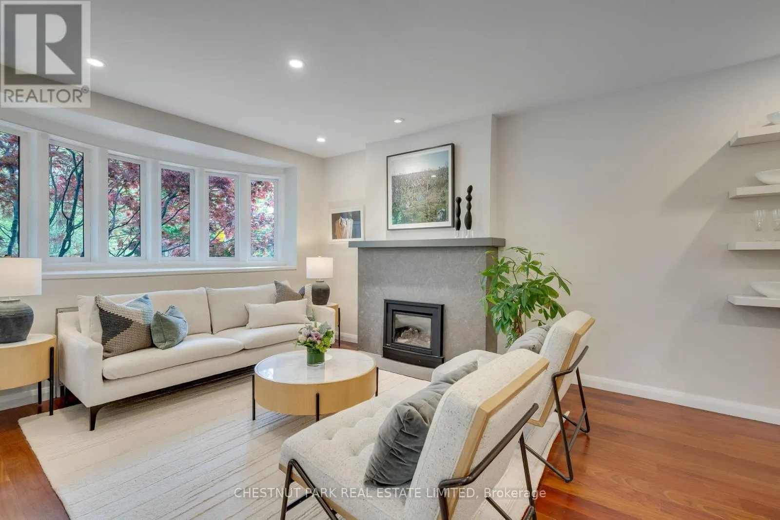 16 INGLEWOOD DRIVE