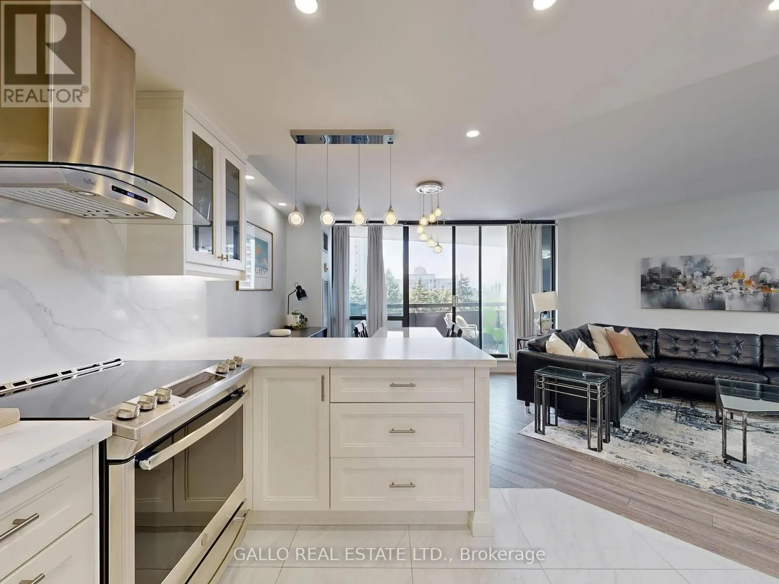 404 - 75 GRAYDON HALL DRIVE