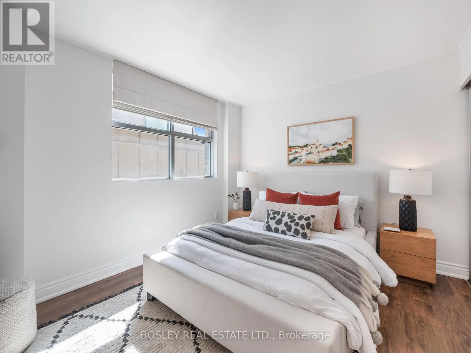 903 - 409 BLOOR STREET E