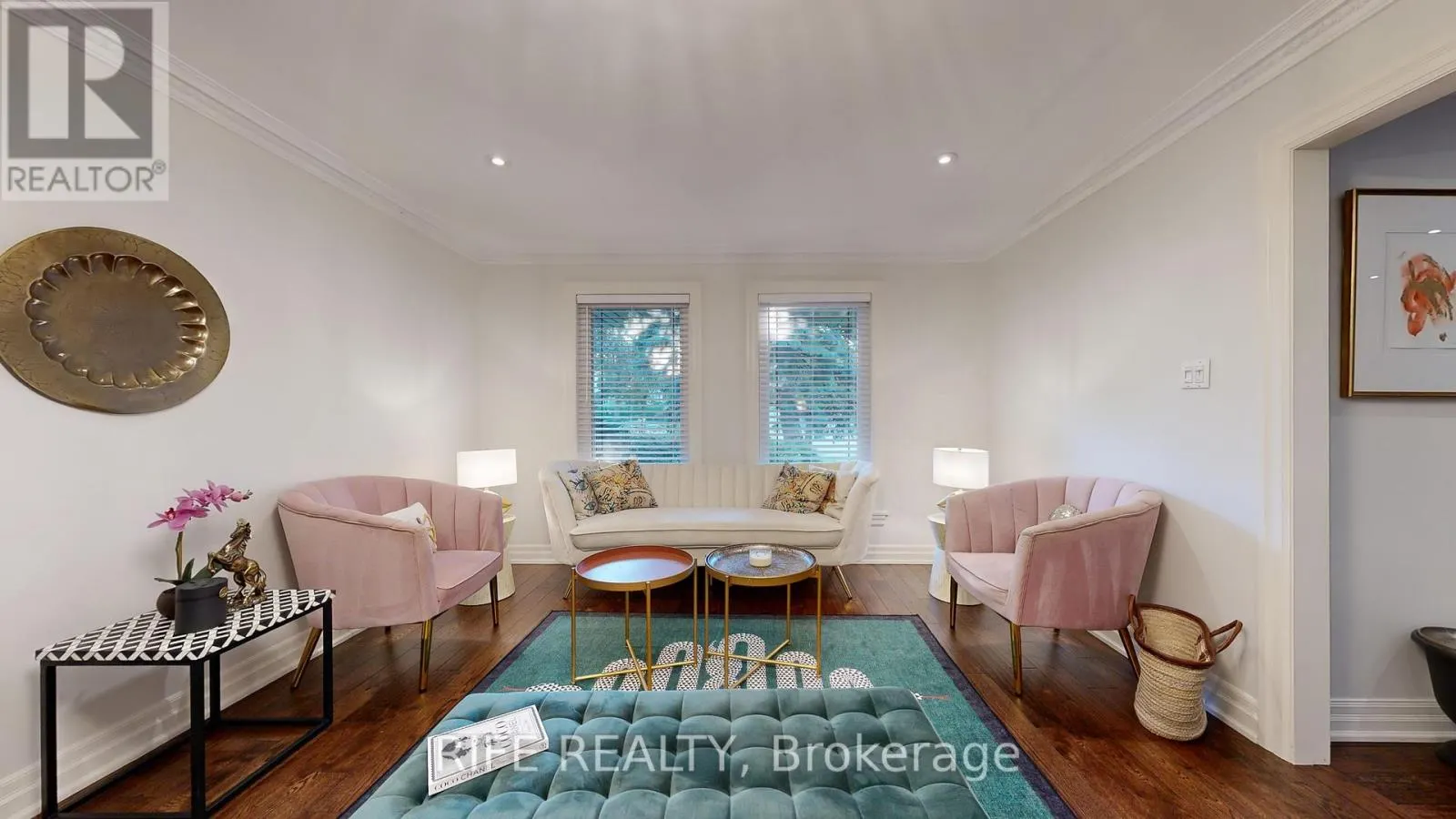 150 ABBEYWOOD TRAIL