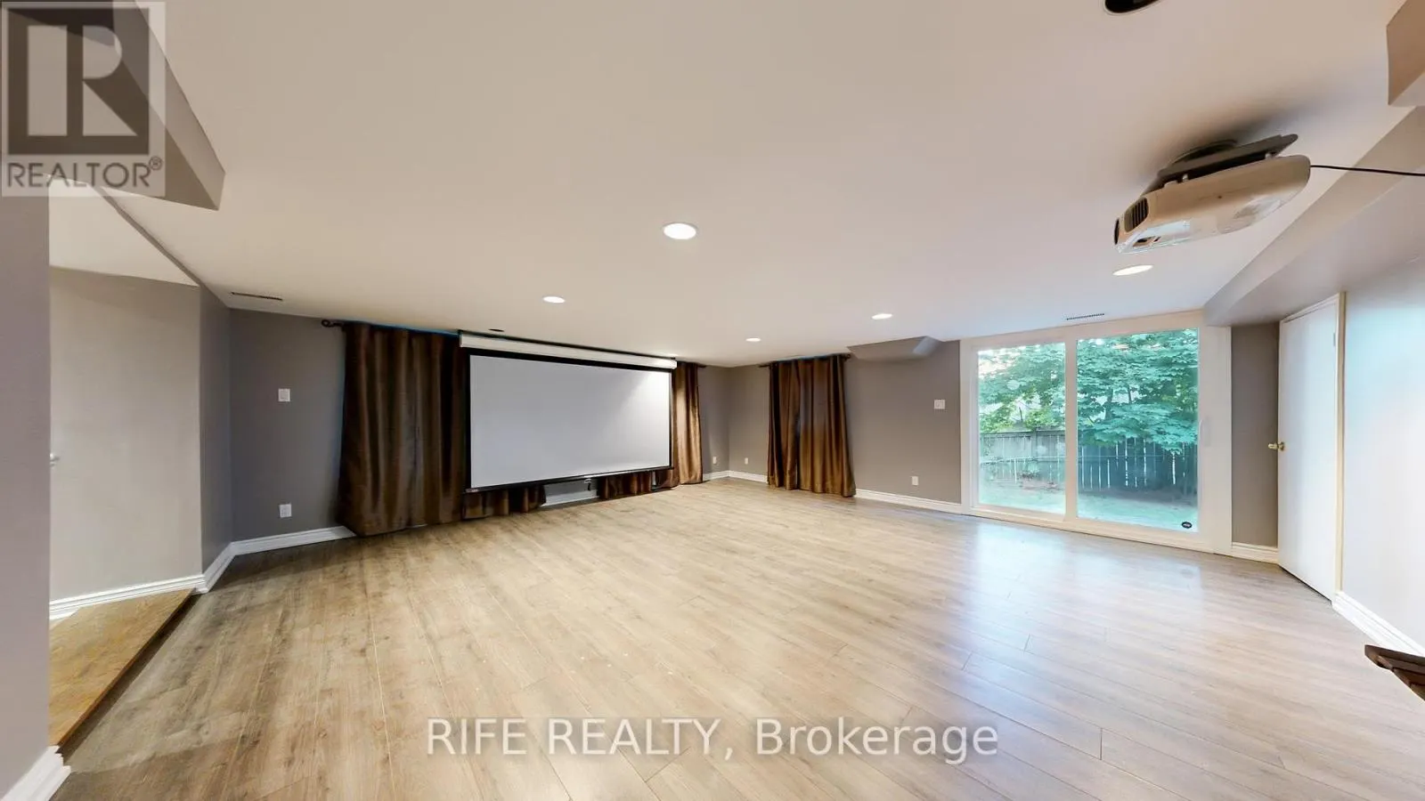 150 ABBEYWOOD TRAIL