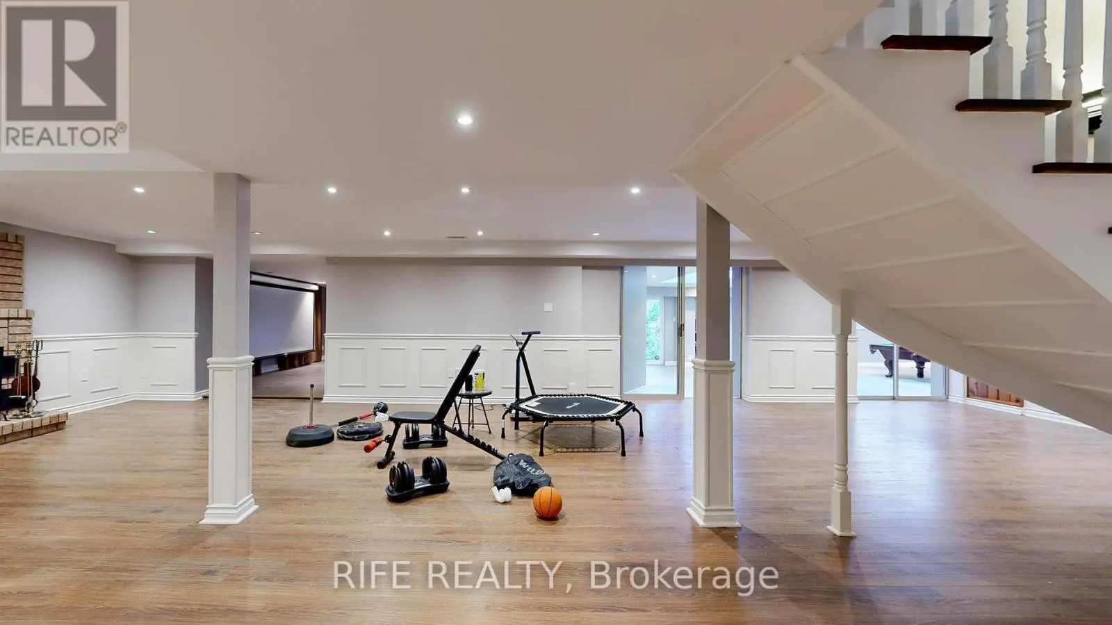 150 ABBEYWOOD TRAIL