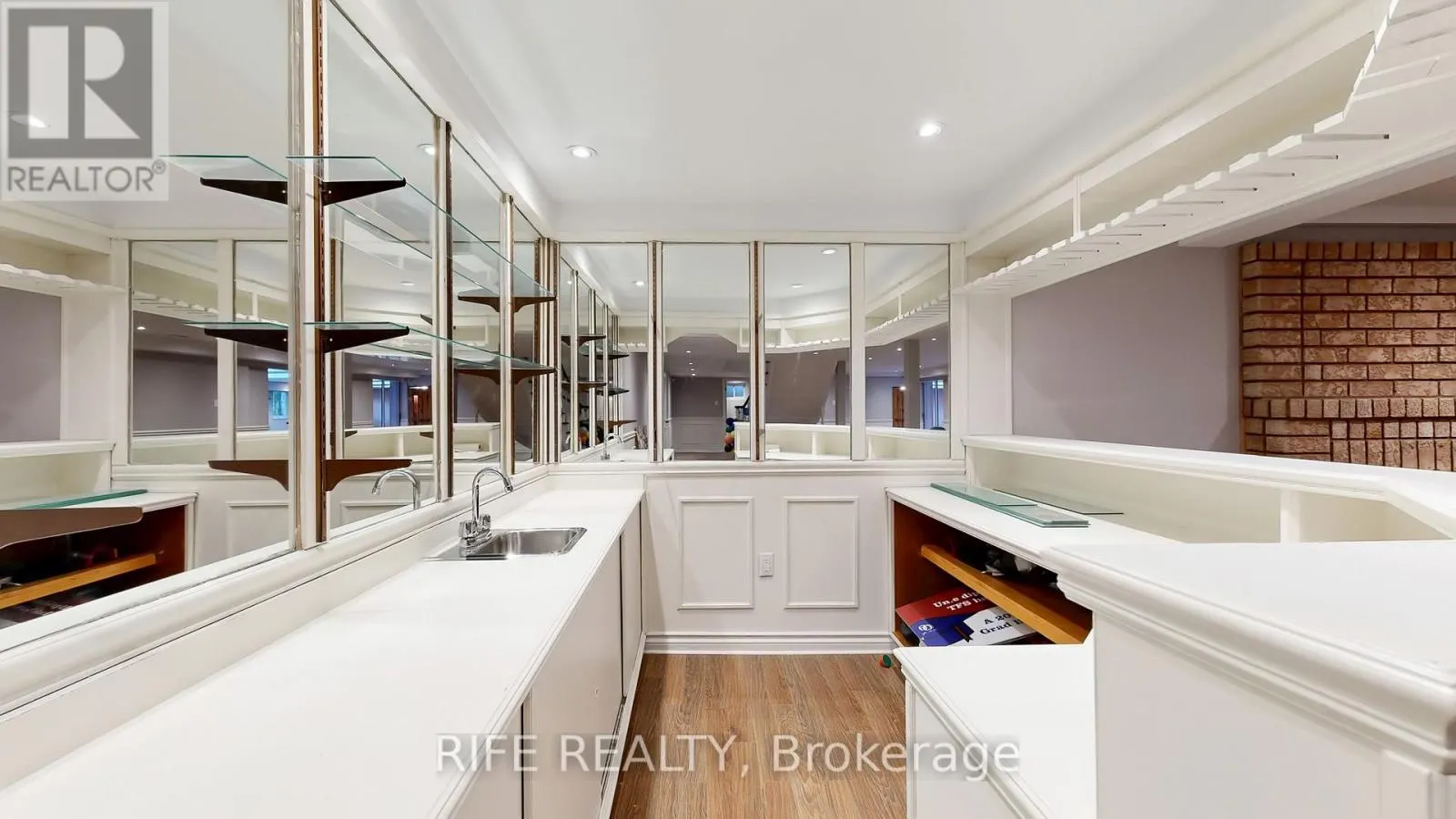 150 ABBEYWOOD TRAIL