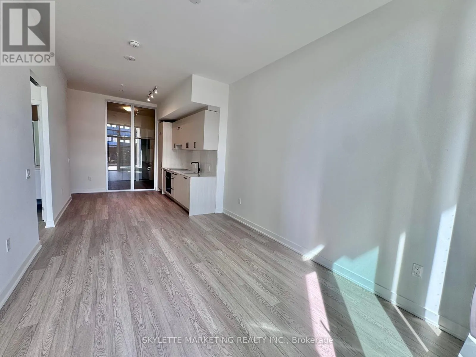 118 - 1 KYLE LOWRY ROAD