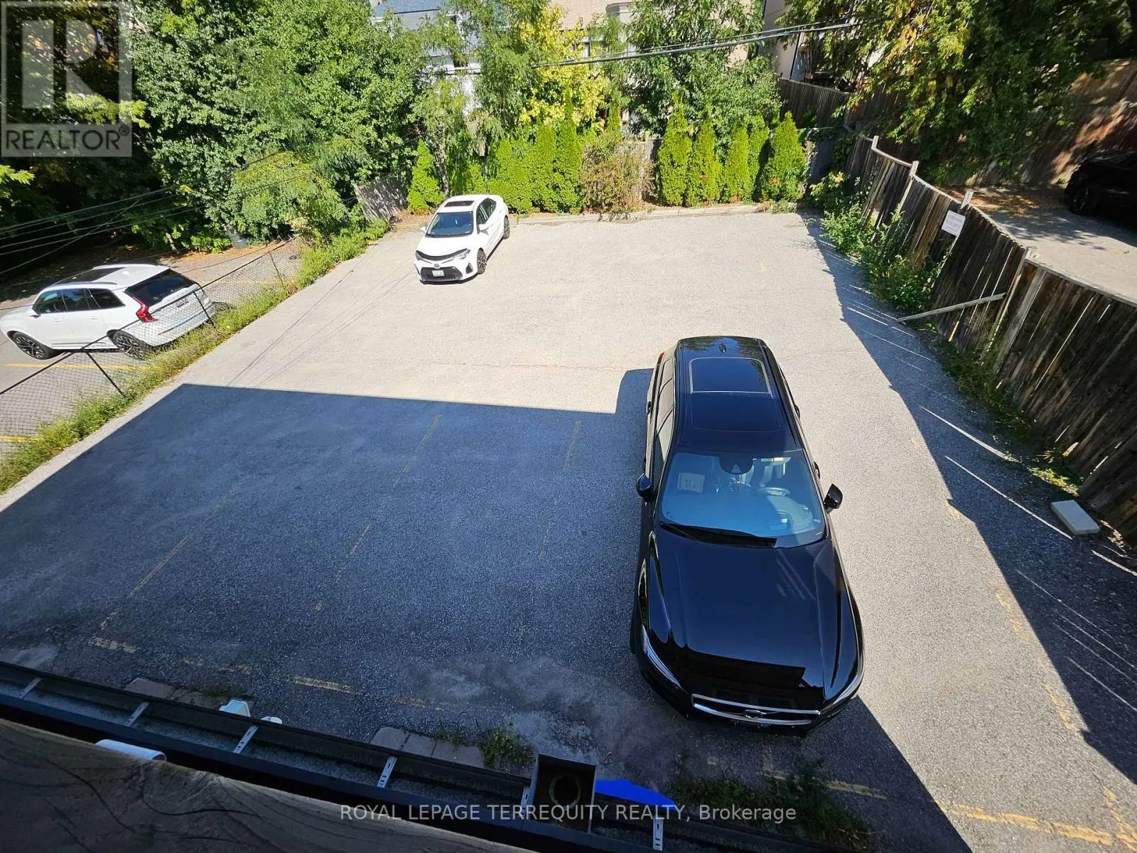 SECOND FLOOR - 116 SHEPPARD AVENUE W