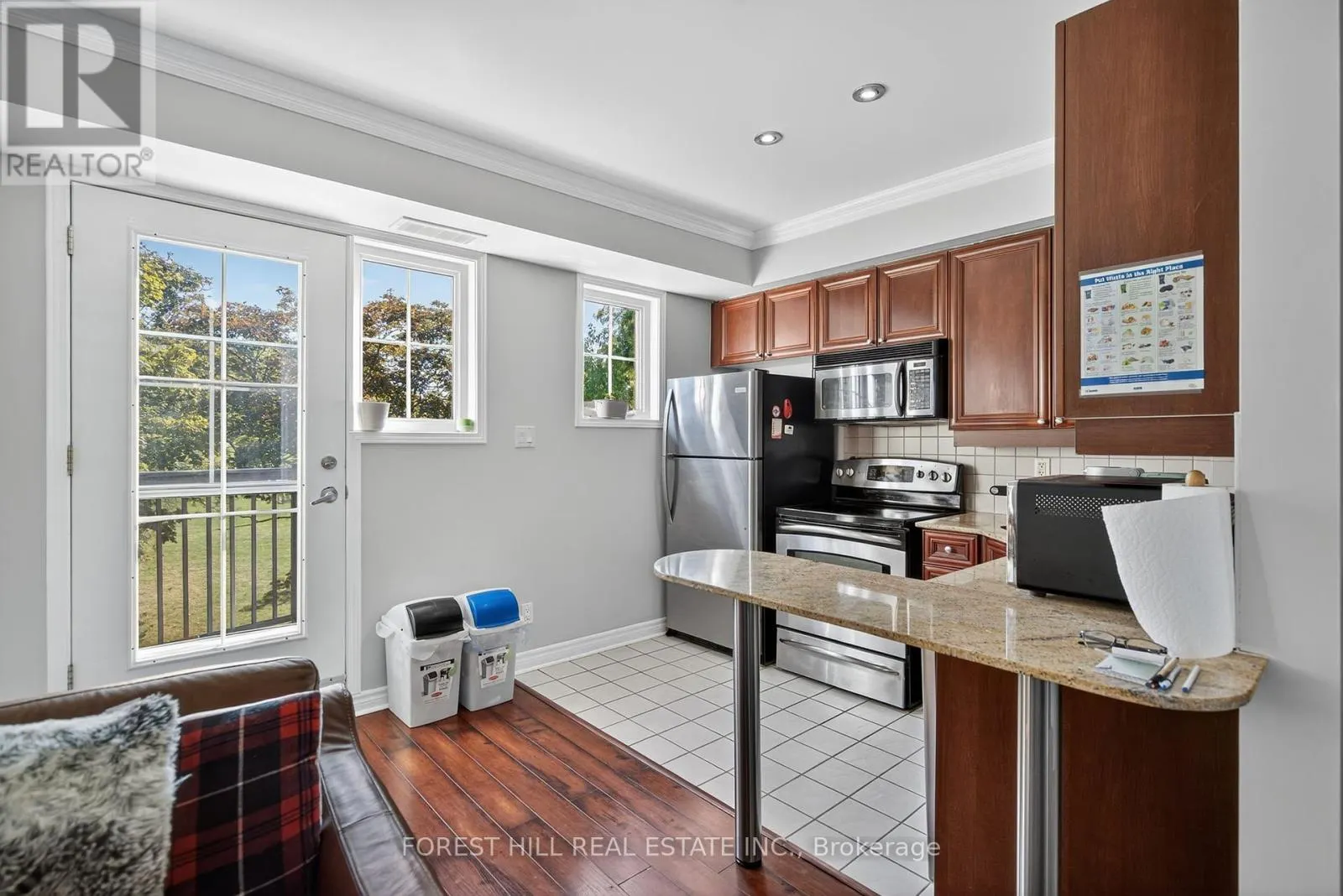 305 - 1785 EGLINTON AVENUE E