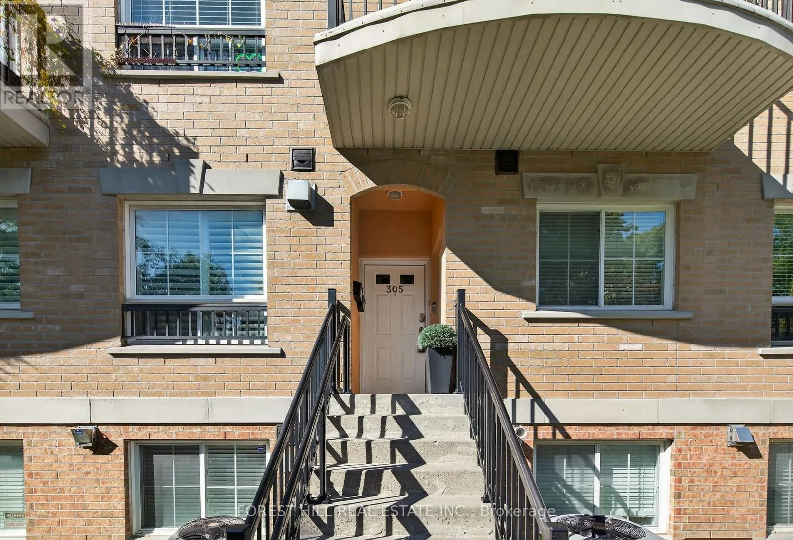 305 - 1785 EGLINTON AVENUE E