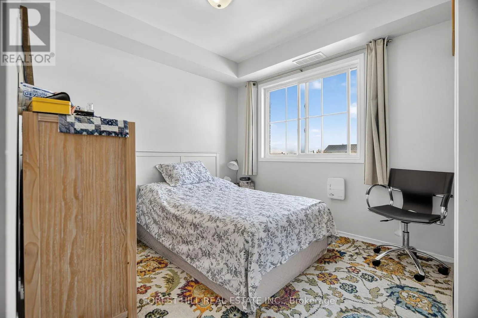 305 - 1785 EGLINTON AVENUE E