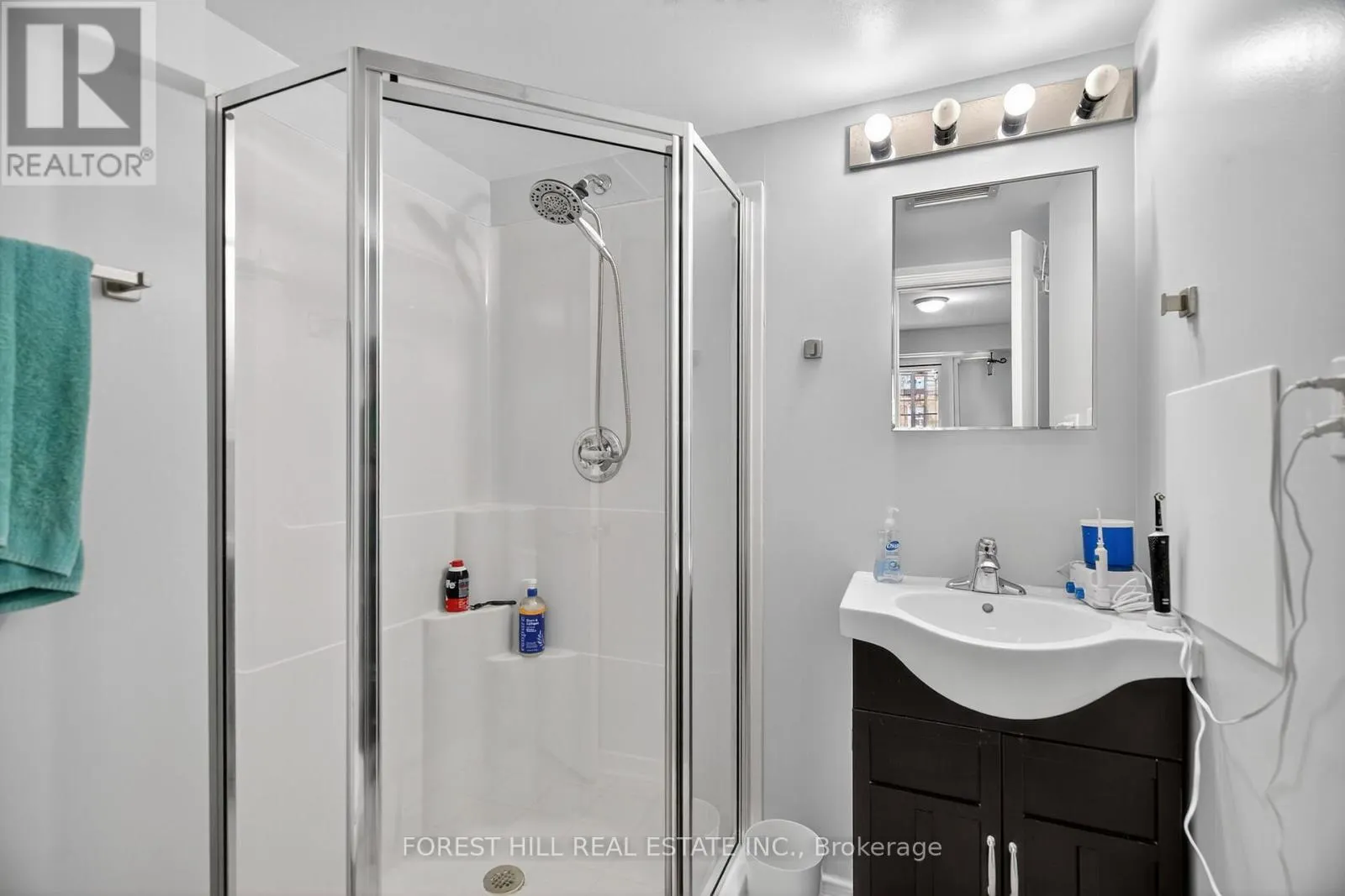 305 - 1785 EGLINTON AVENUE E