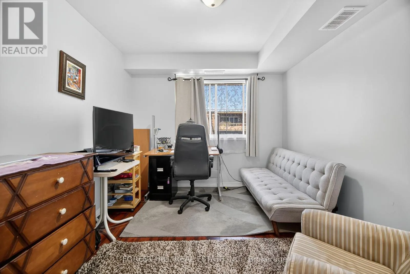 305 - 1785 EGLINTON AVENUE E