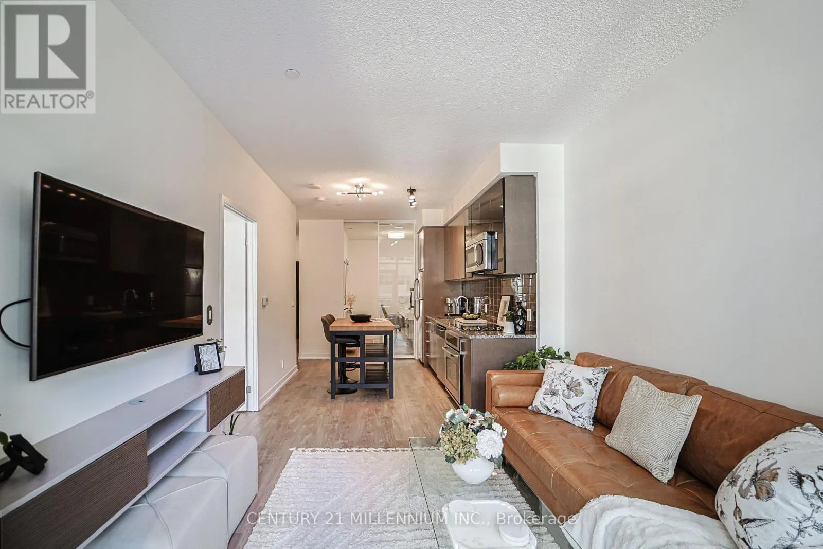 405 - 89 DUNFIELD AVENUE