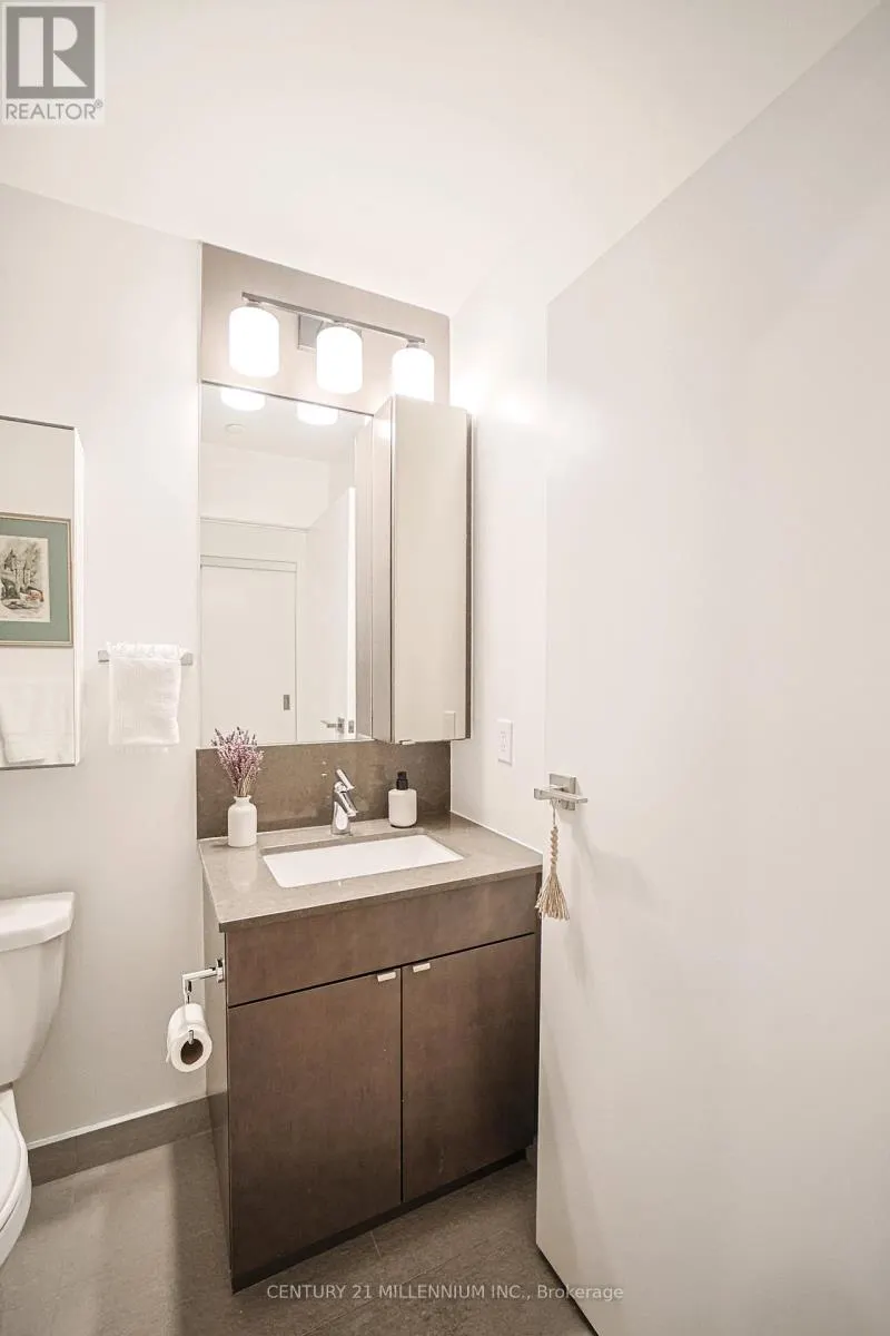 405 - 89 DUNFIELD AVENUE