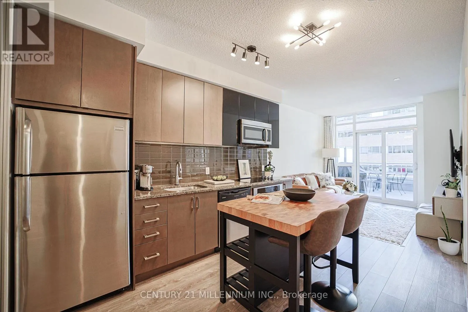 405 - 89 DUNFIELD AVENUE