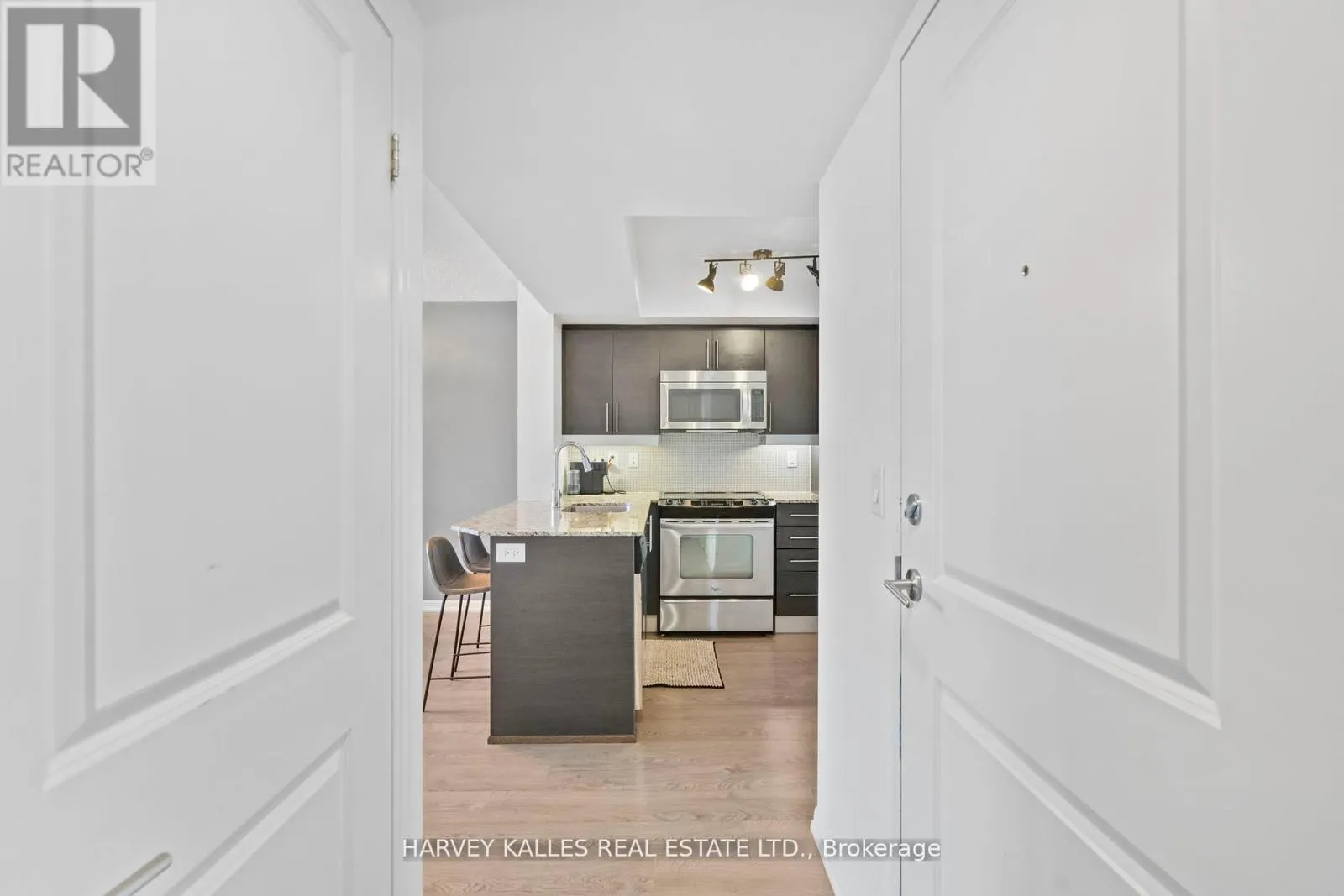 1316 - 125 WESTERN BATTERY ROAD