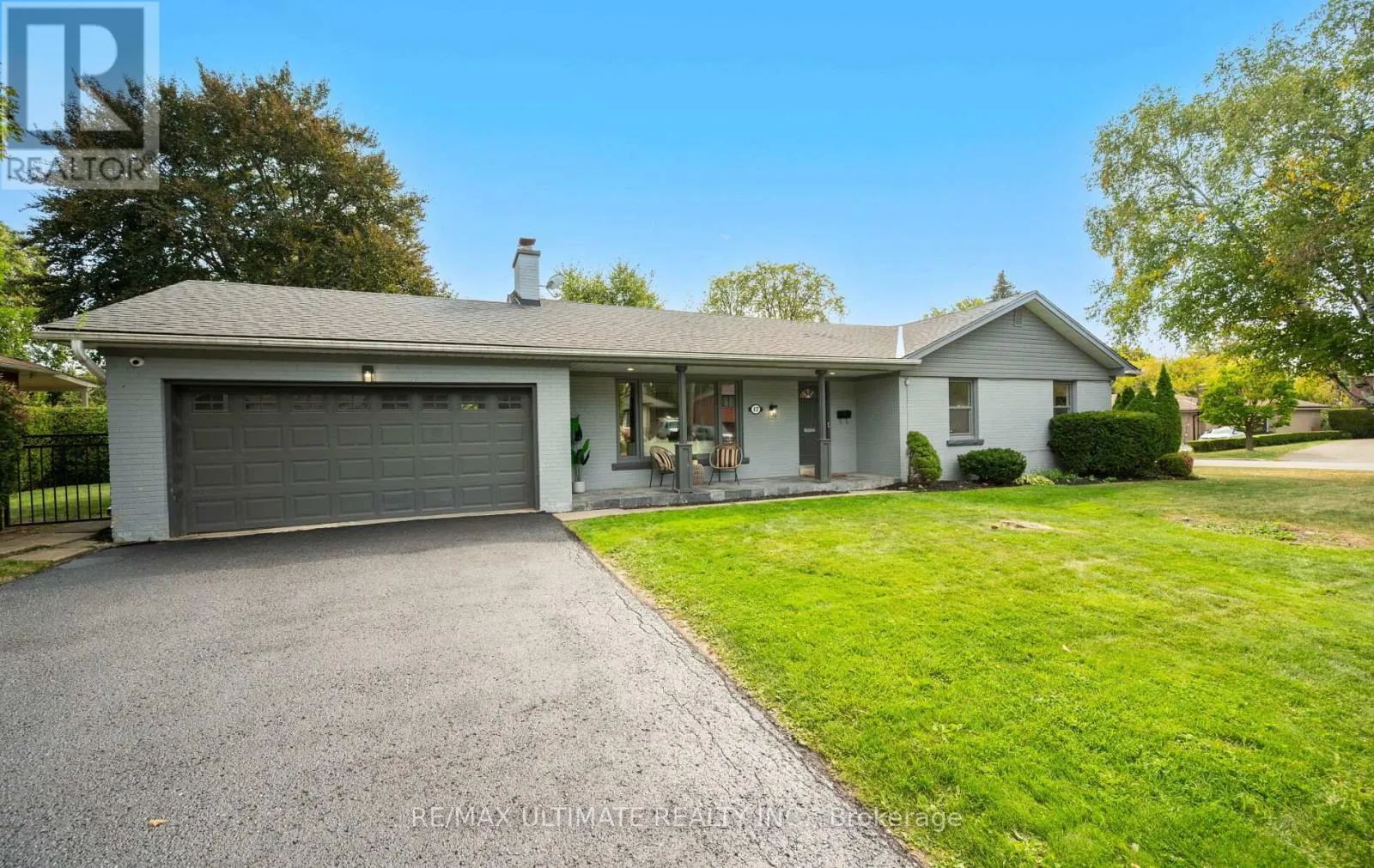 17 FLEETWELL COURT