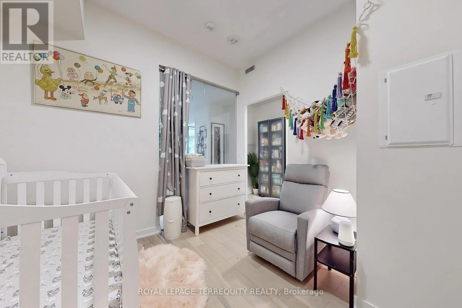 612 - 840 ST CLAIR AVENUE W