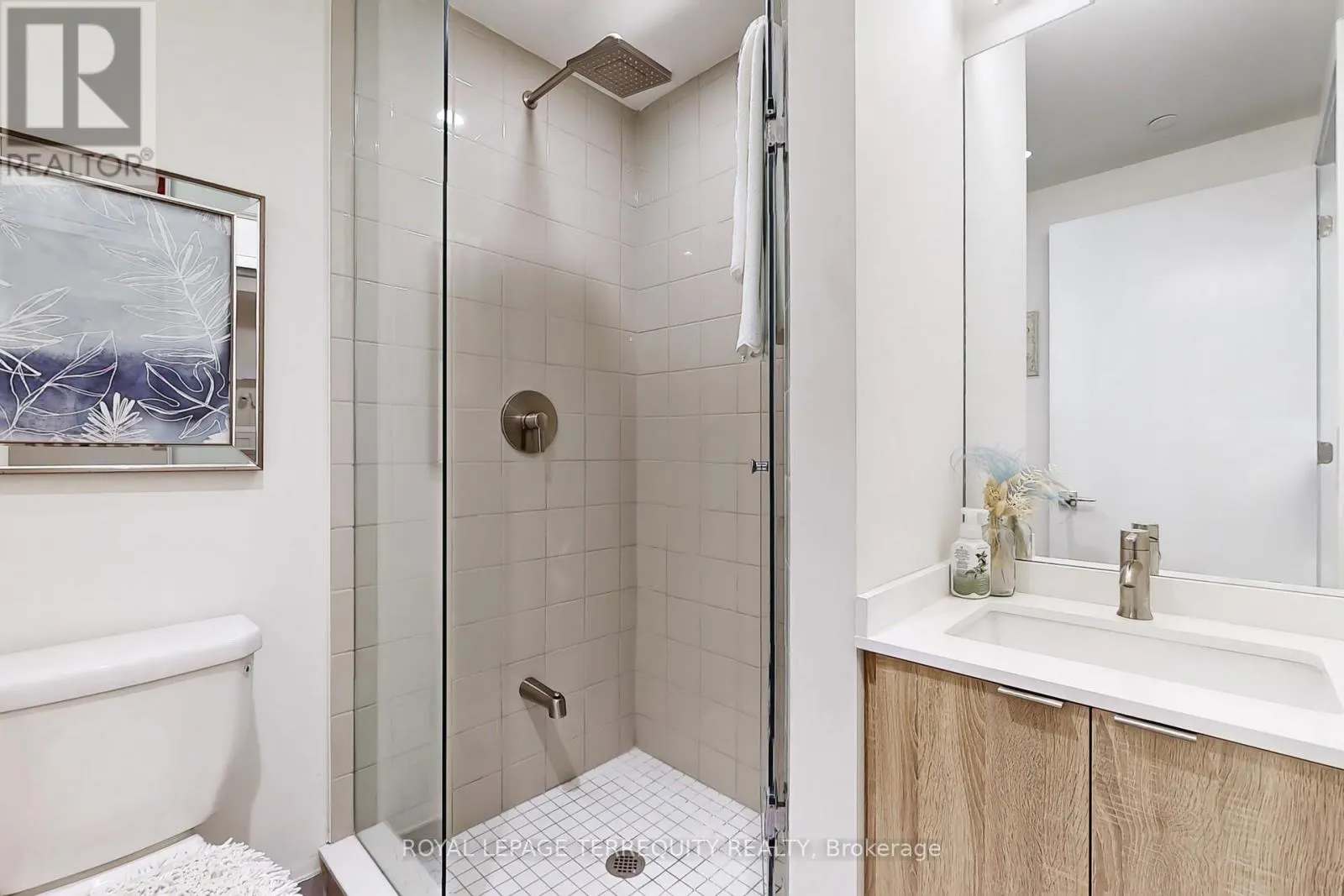 612 - 840 ST CLAIR AVENUE W