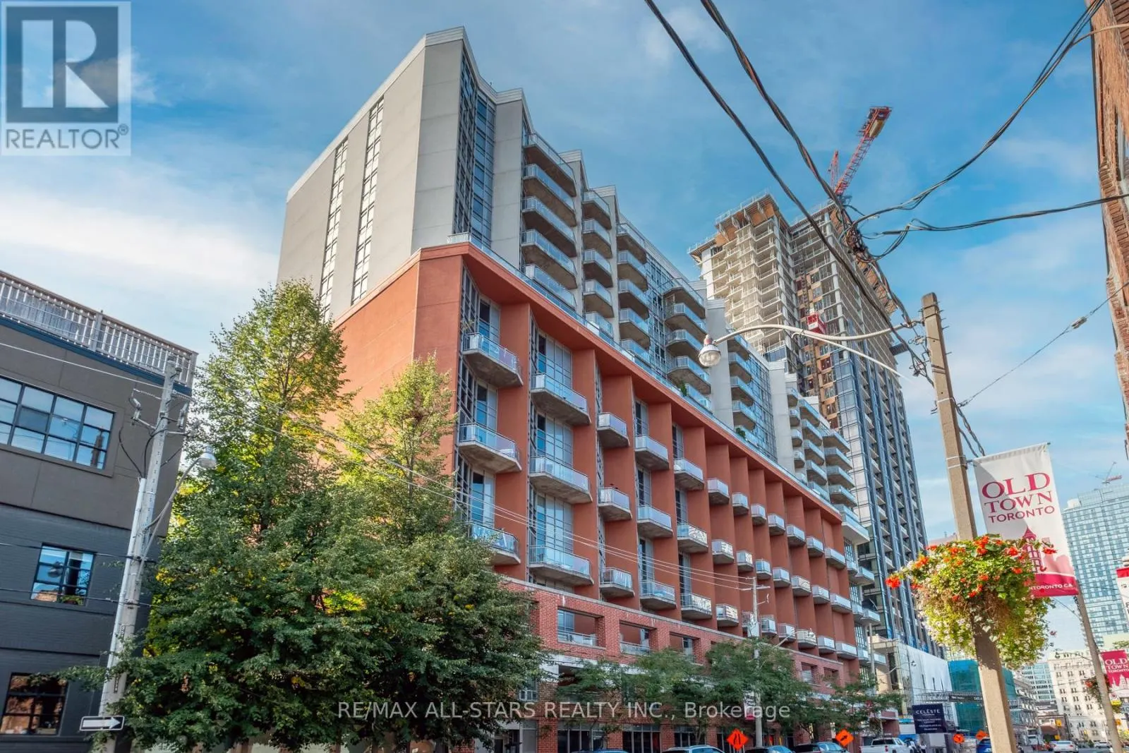 409 - 255 RICHMOND STREET E