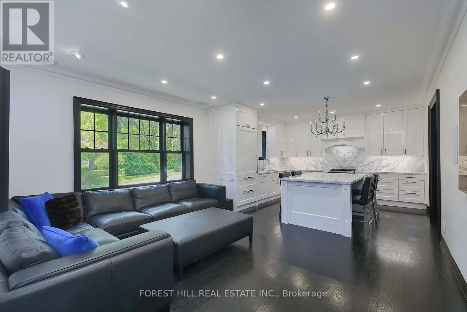 16 FOREST RIDGE DRIVE