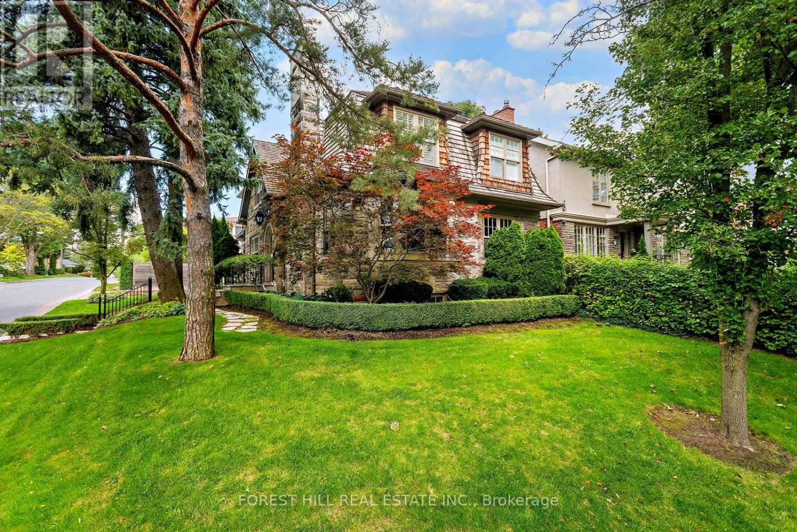 16 FOREST RIDGE DRIVE