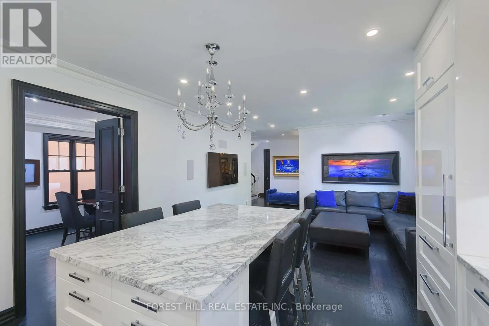 16 FOREST RIDGE DRIVE