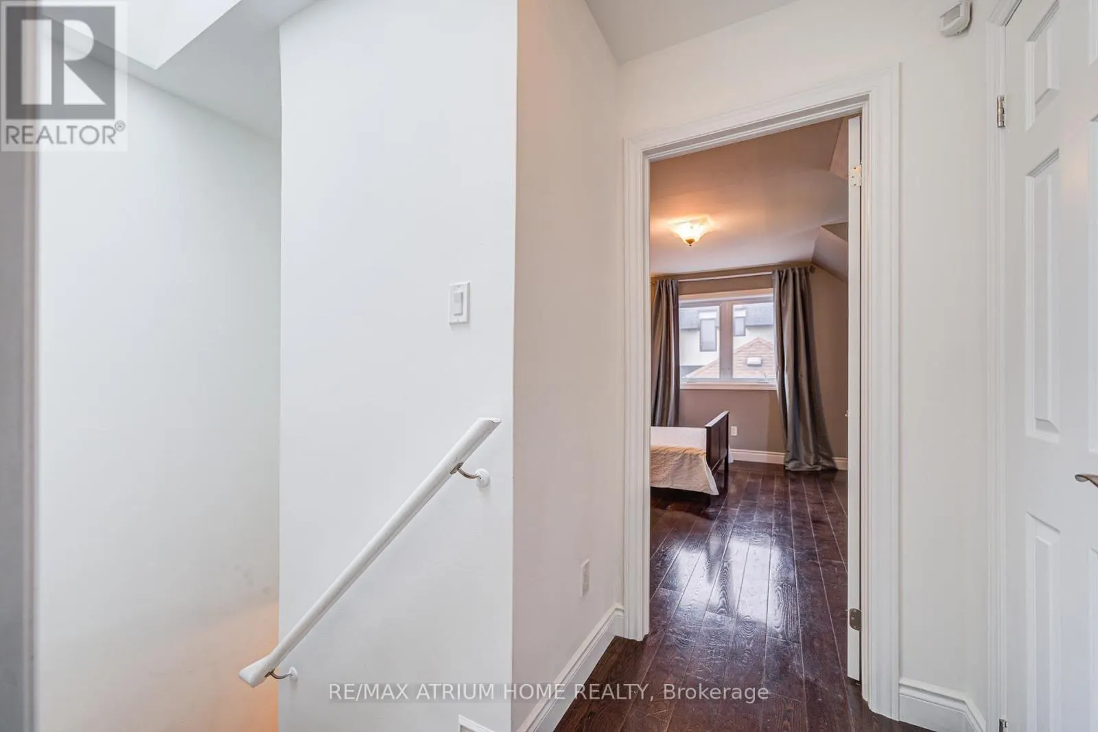 293 POYNTZ AVENUE