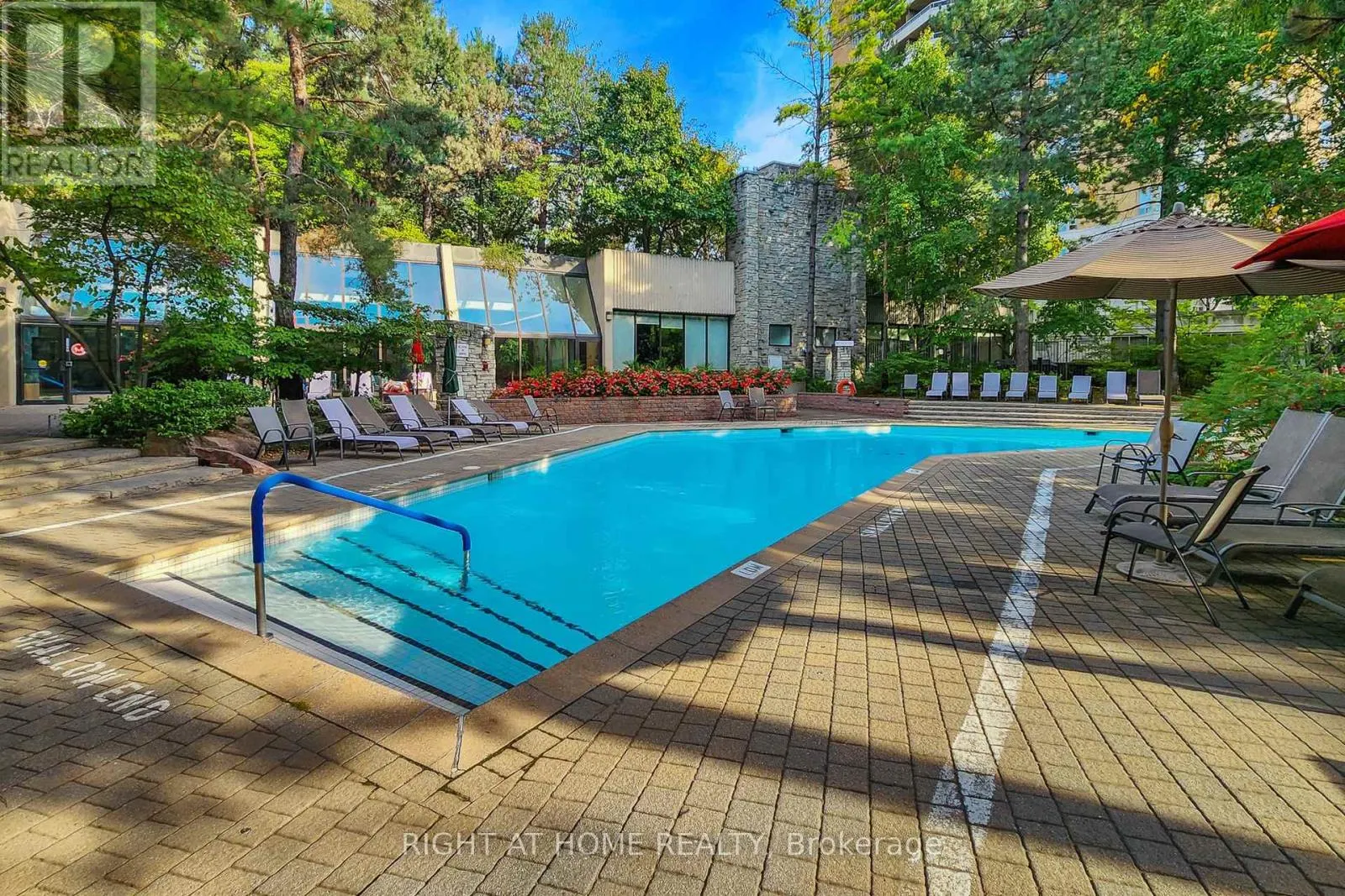 PH1 - 85 SKYMARK DRIVE